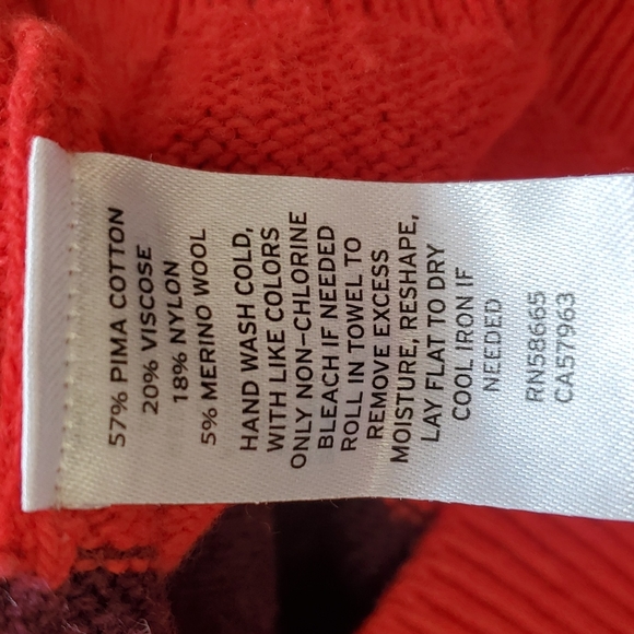 1901• M sweater Ski Weekend crewneck long sleeve shoulder button detail … - Picture 10 of 10